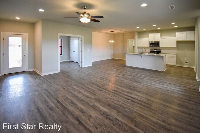 Foto del edificio - 4 br, 2 bath House - 340 N Otoe Street