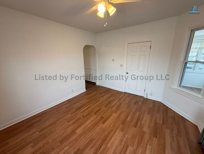 Building Photo - 79 County St