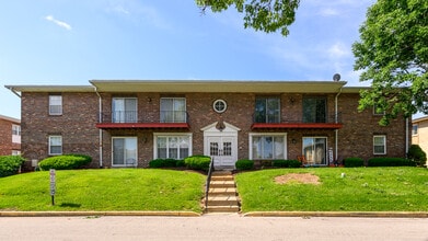 Building Photo - 10316 Forest Brook Ln
