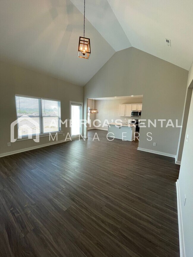 Foto del edificio - Home for Rent in Cullman, AL...AVAILABLE N...