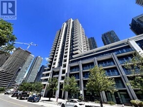 Building Photo - 4085-4085 Parkside Village Dr