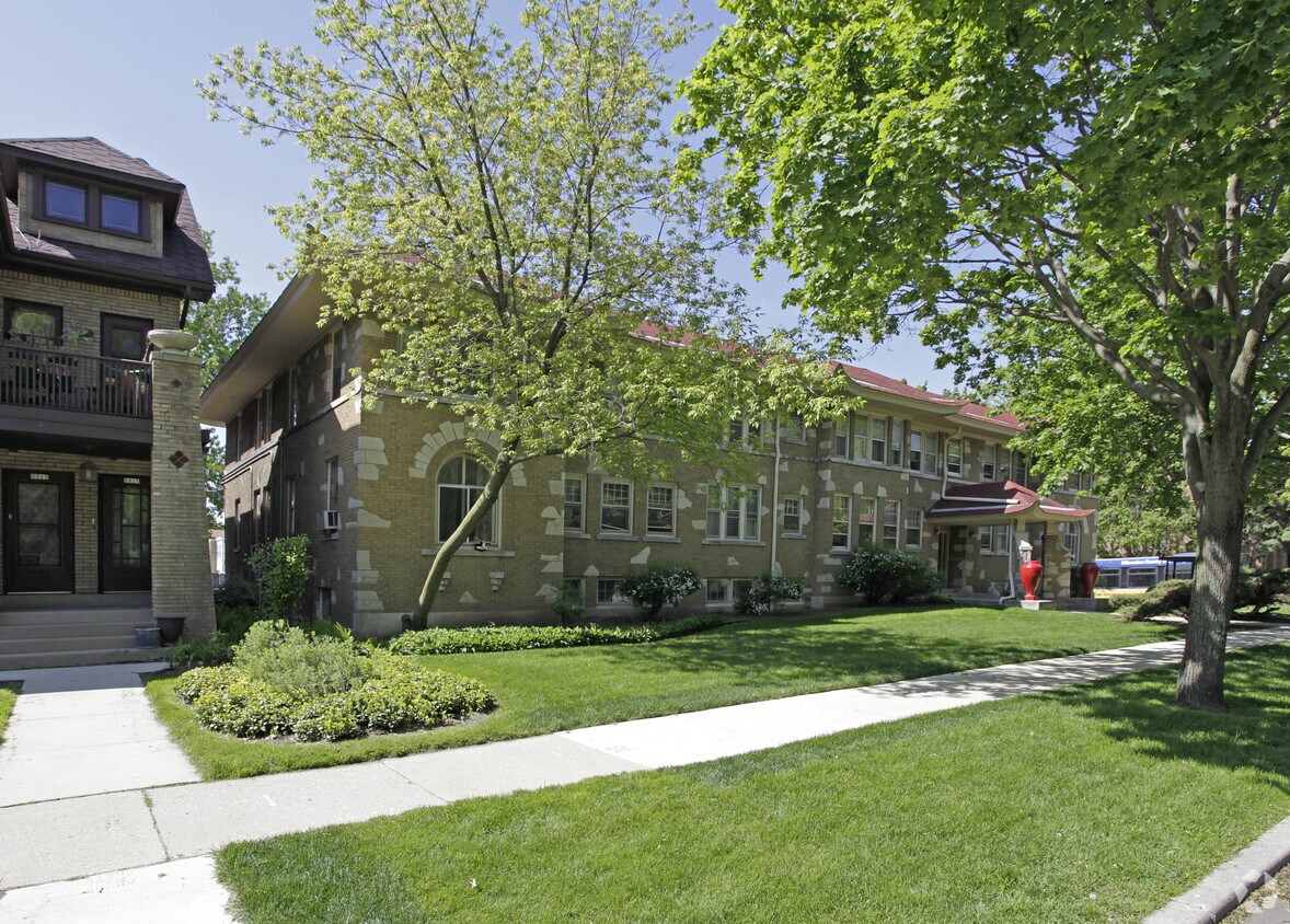 Foto del edificio - 5929 W Washington Blvd