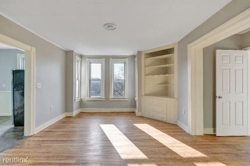 Foto principal - 12 Rockwood Ave