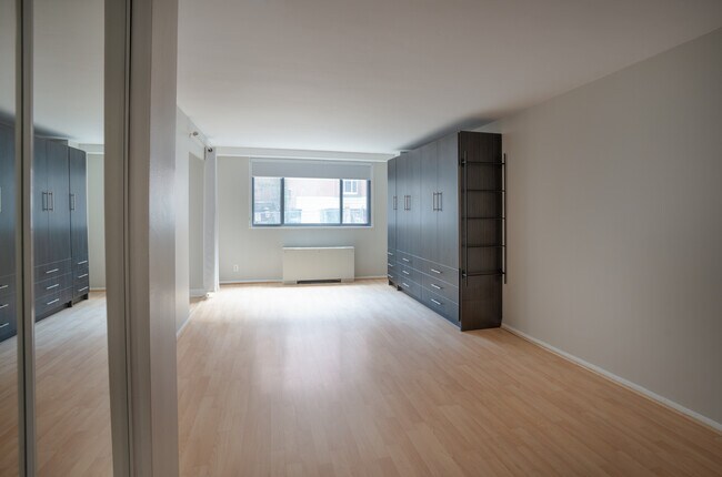 Foto del edificio - 1420 N St NW