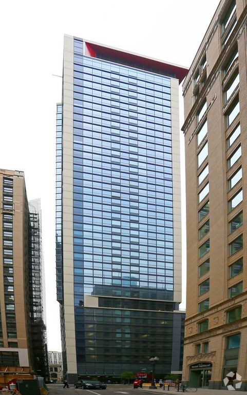 Primary Photo - 73 E Lake St