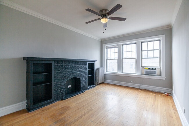 Foto del edificio - 3537 N Troy St