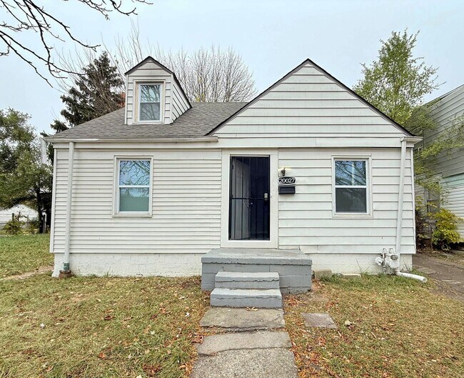 Building Photo - This beautifully updated 3-bedroom, 1-bath single-family home is ready for move-in!