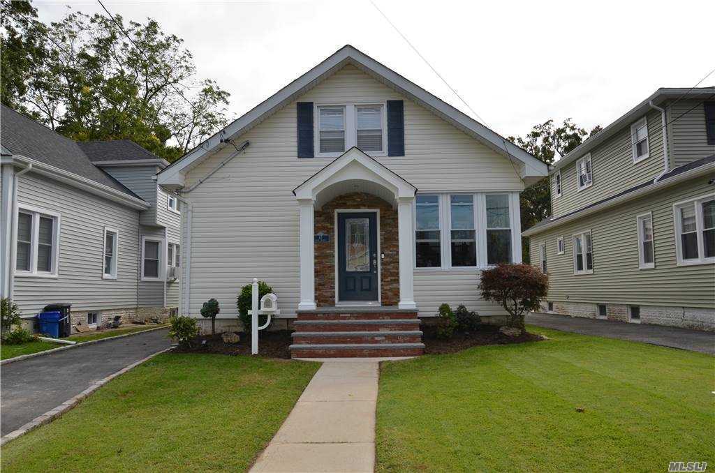 47 Union Ave, Amityville, NY 11701 Townhome Rentals in Amityville NY