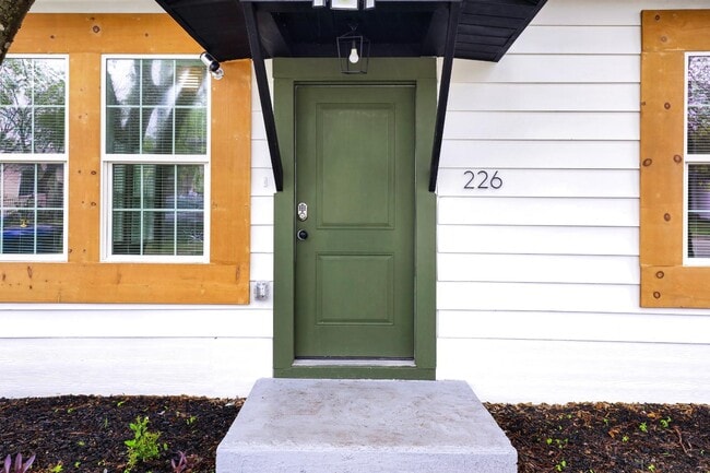 Foto del edificio - 226 Porter St