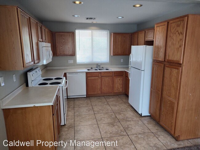 Building Photo - 3 br, 2 bath House - 3728 W. Fremont Rd.