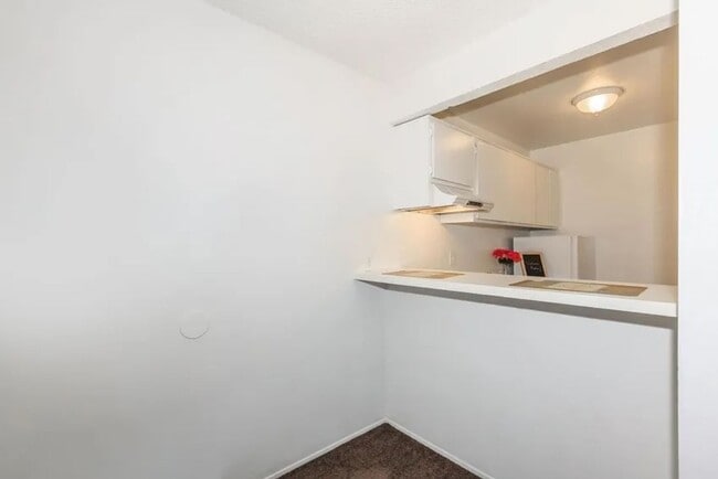 Interior Photo - Pacific Terrace