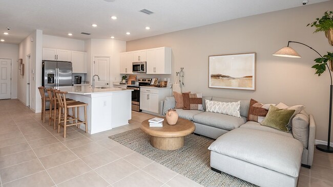 Building Photo - 15028 Cuzcorro Ct