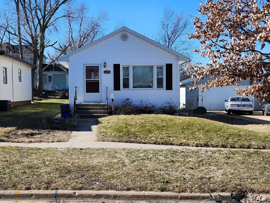 Street view - 1250 8th St