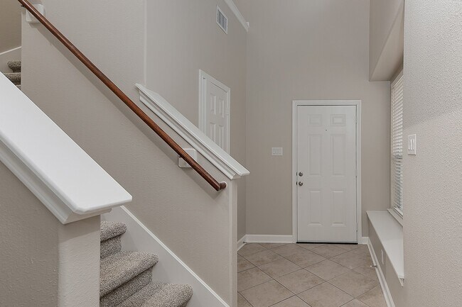 Foto del edificio - 11 Scenic Brook Ct