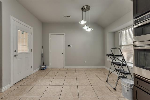 Building Photo - 4807 Maple Shade Ave