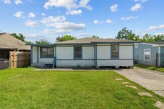 Building Photo - 10118 Norvic St