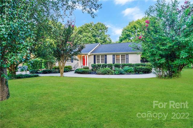 Building Photo - 8433 Dunsinane Dr