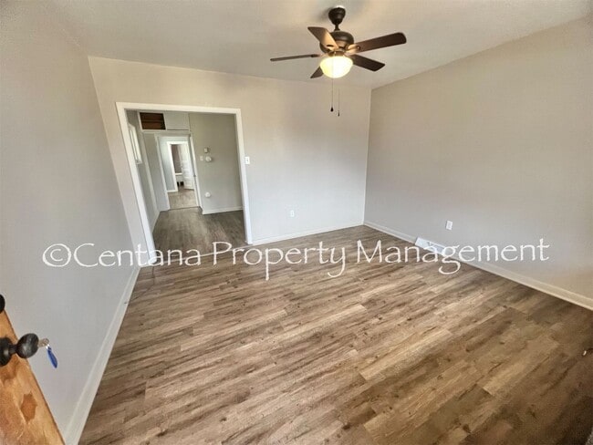 Building Photo - Remodeled adorable 2 bedroom house in Anac...