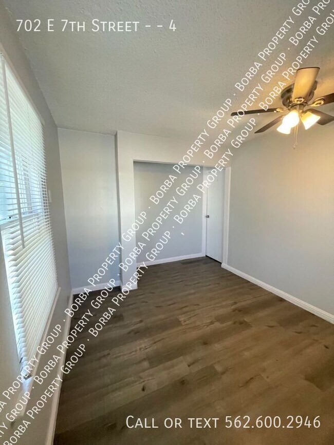 Foto del edificio - 702 E 7th St