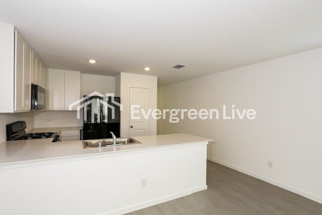 Building Photo - 1672 Stellar Sea Ln