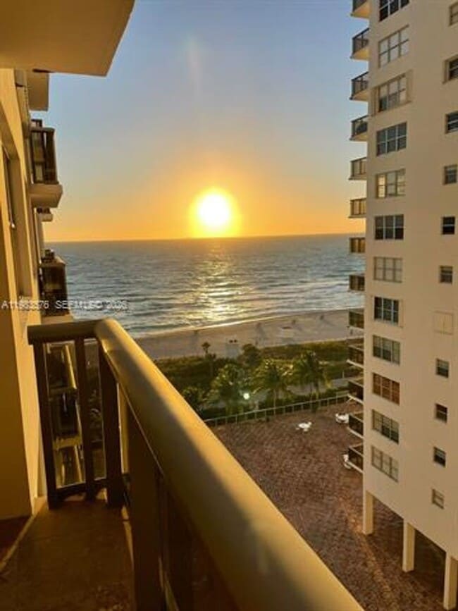 Photo - 6039 Collins Ave Apartment