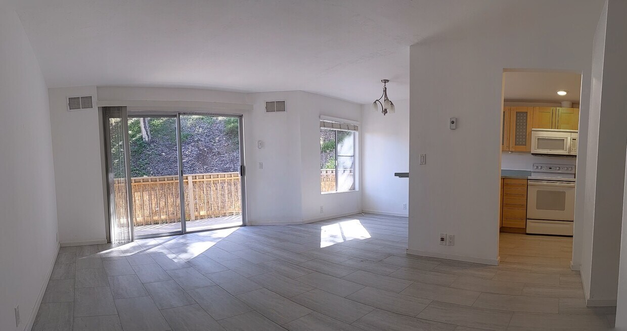 Primary Photo - 8288 Gilman Dr