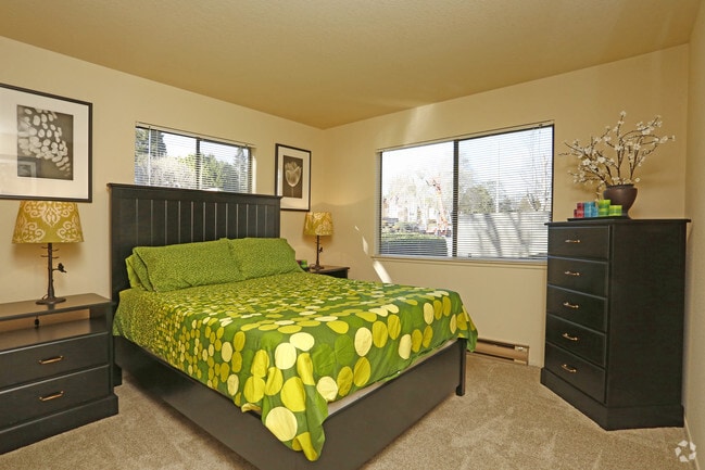 Interior Photo - Macara Gardens