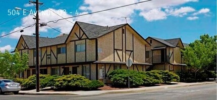 Building Photo - 504 E Ave Q3