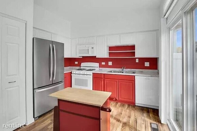 Building Photo - 2 br, 3 bath House - 2588 Eldorado Ln