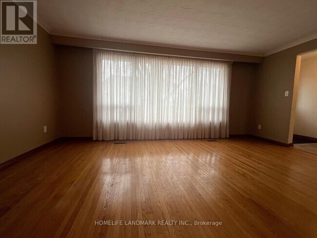 Photo du bâtiment - 12 Pratt Cir