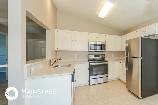 Foto del edificio - 7453 Amandas Crossing Dr N