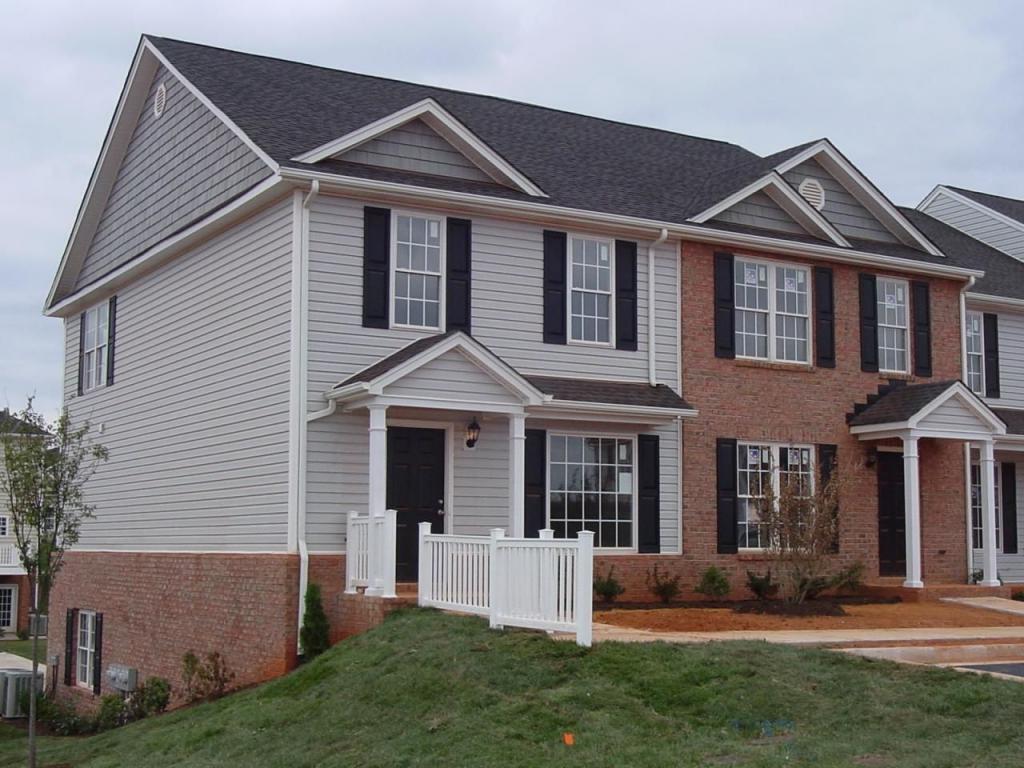 Primary Photo - 1030 Haymore Drive
