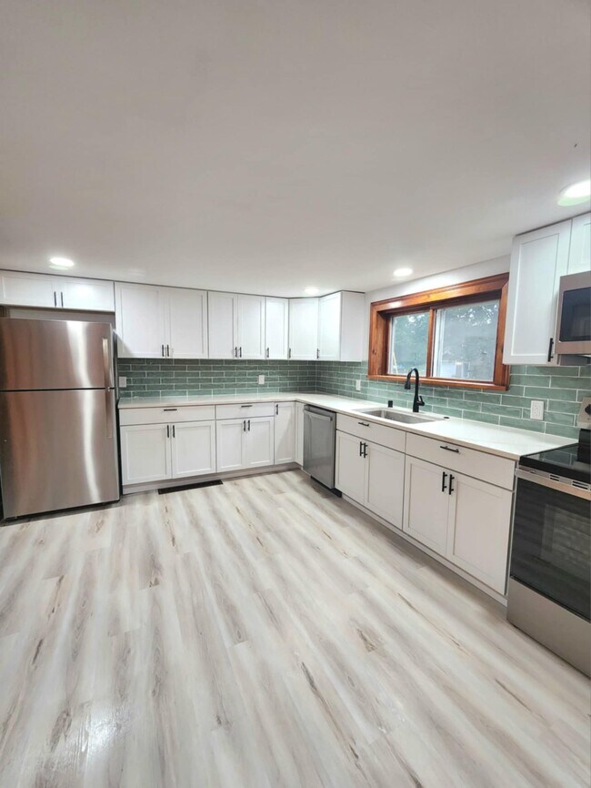 Building Photo - 1217 Garden Ave