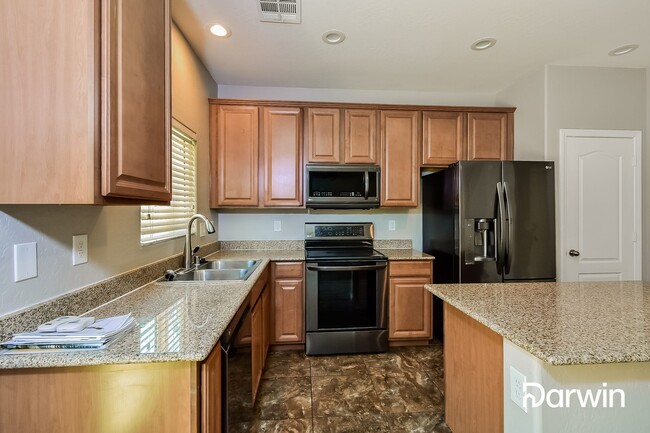 Building Photo - 4520 Brittany Village Ct