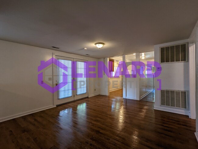 Foto del edificio - 332 E Summit St
