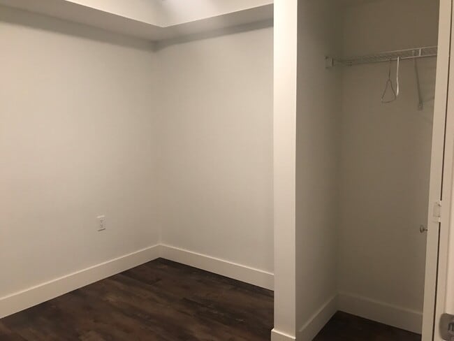 Building Photo - Gertie's House (1 Bedroom + Den)