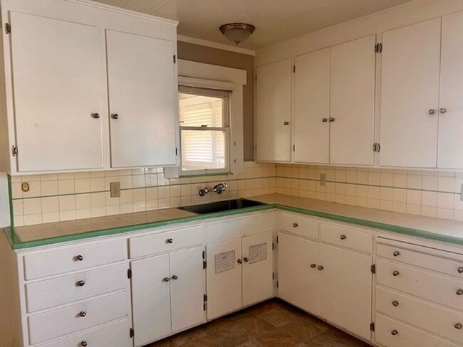 Foto del edificio - Santa Clara Charm ~ 3BR/1BA on Main Street