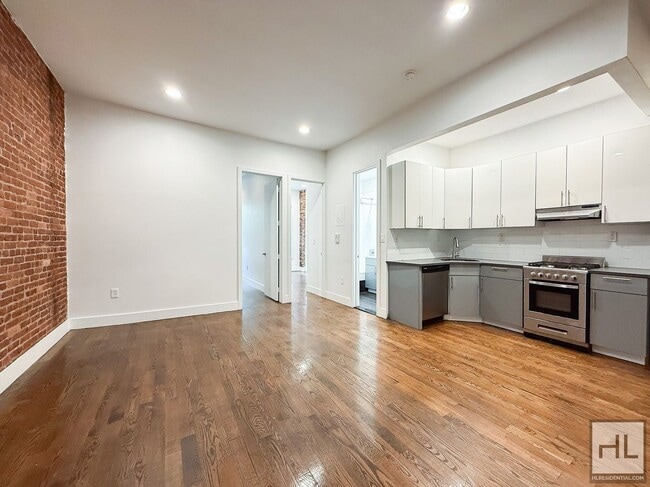 Building Photo - BEDFORD AVENUE / Bedford-Stuyvesant 2-Bed 1-Bath