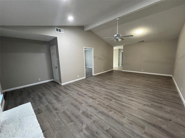 Building Photo - 630 Woodhaven Pl