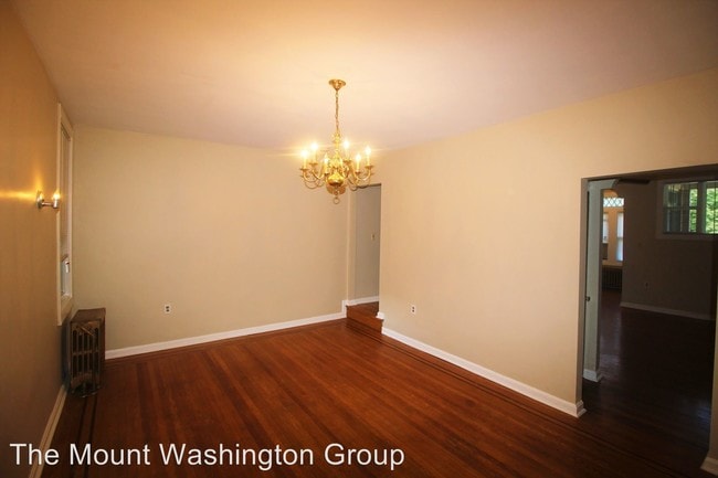 Building Photo - 3321 Shannon Dr
