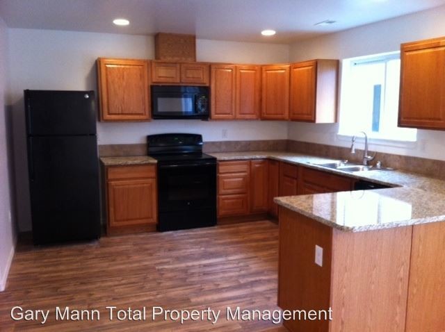 Building Photo - 106 E Mizzou Ct