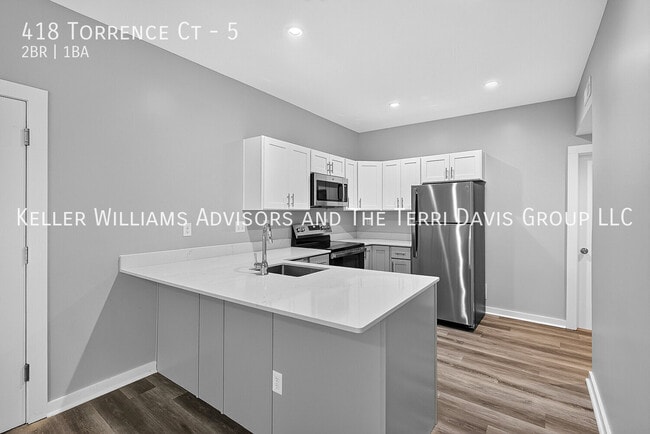 Building Photo - 418 Torrence Ct