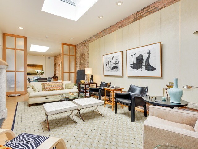 Foto del edificio - 1822 N Howe St