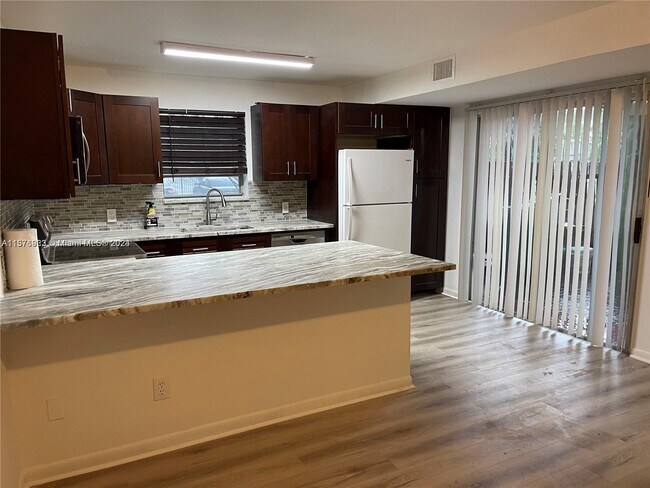 Building Photo - 2806 S University Dr