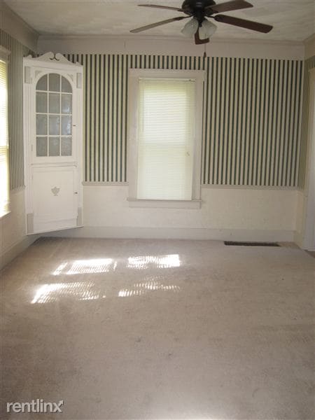 Building Photo - 232 Banning Ave