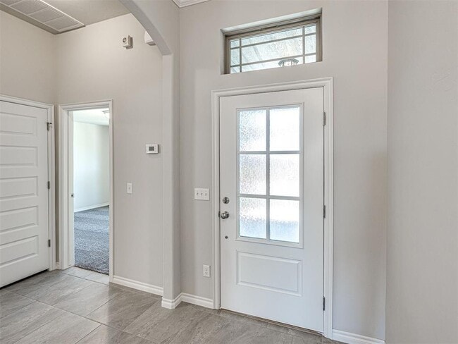 Building Photo - 513 Grand Sycamore Dr