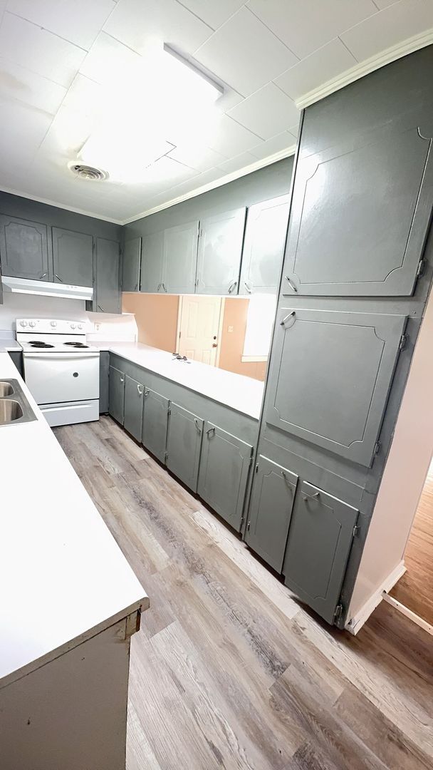 Foto del edificio - 104 Glenn St