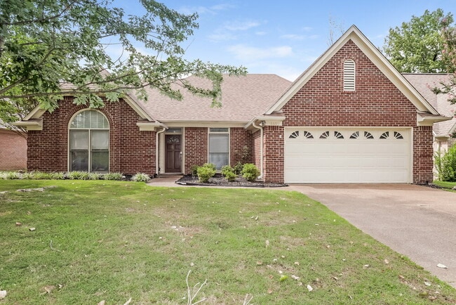 Building Photo - 8695 River Mill Cove