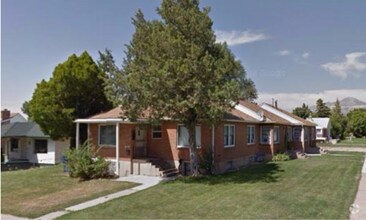 Building Photo - 2035 Van Buren Ave