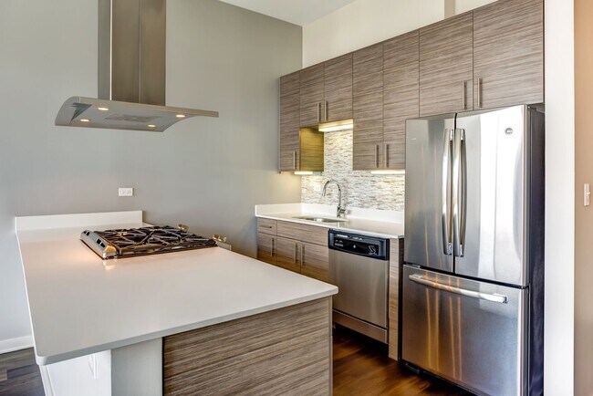 Foto del edificio - 1172 W Madison St